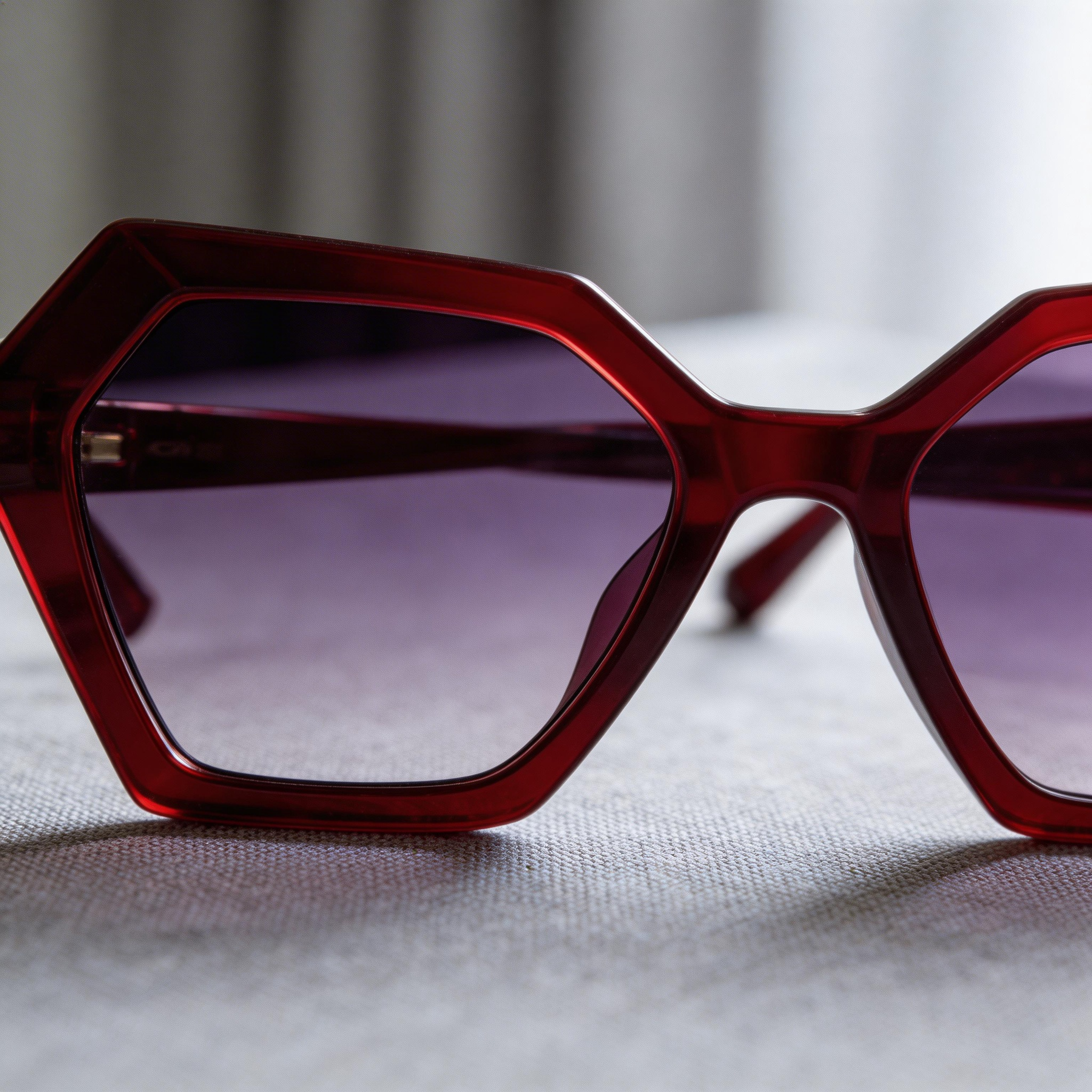 ✨ Bold | Plastic Frame | Fashion-Forward Style | Perfect for Trendsetters | Stunning Purple Gradient Lenses